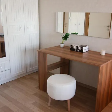 Charming 3bdr In The Heart Of Halkal Merkez Estambul